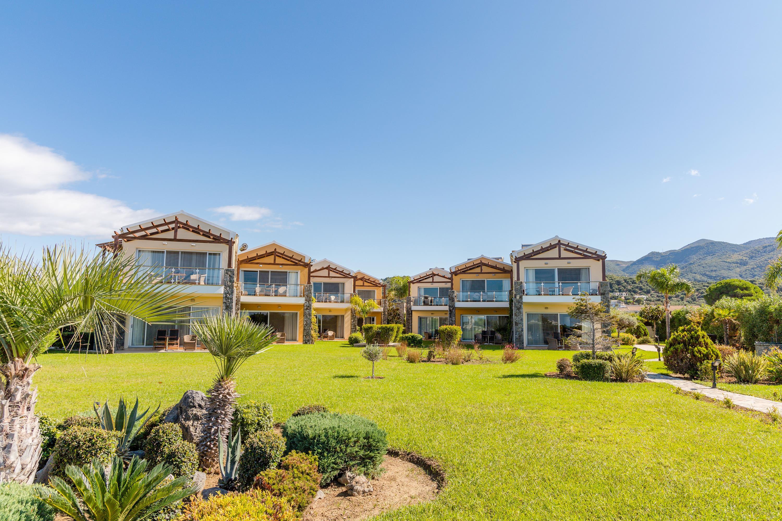 Restia Suites Exclusive Resort (Adults Only) อาคาราวี ภายนอก รูปภาพ