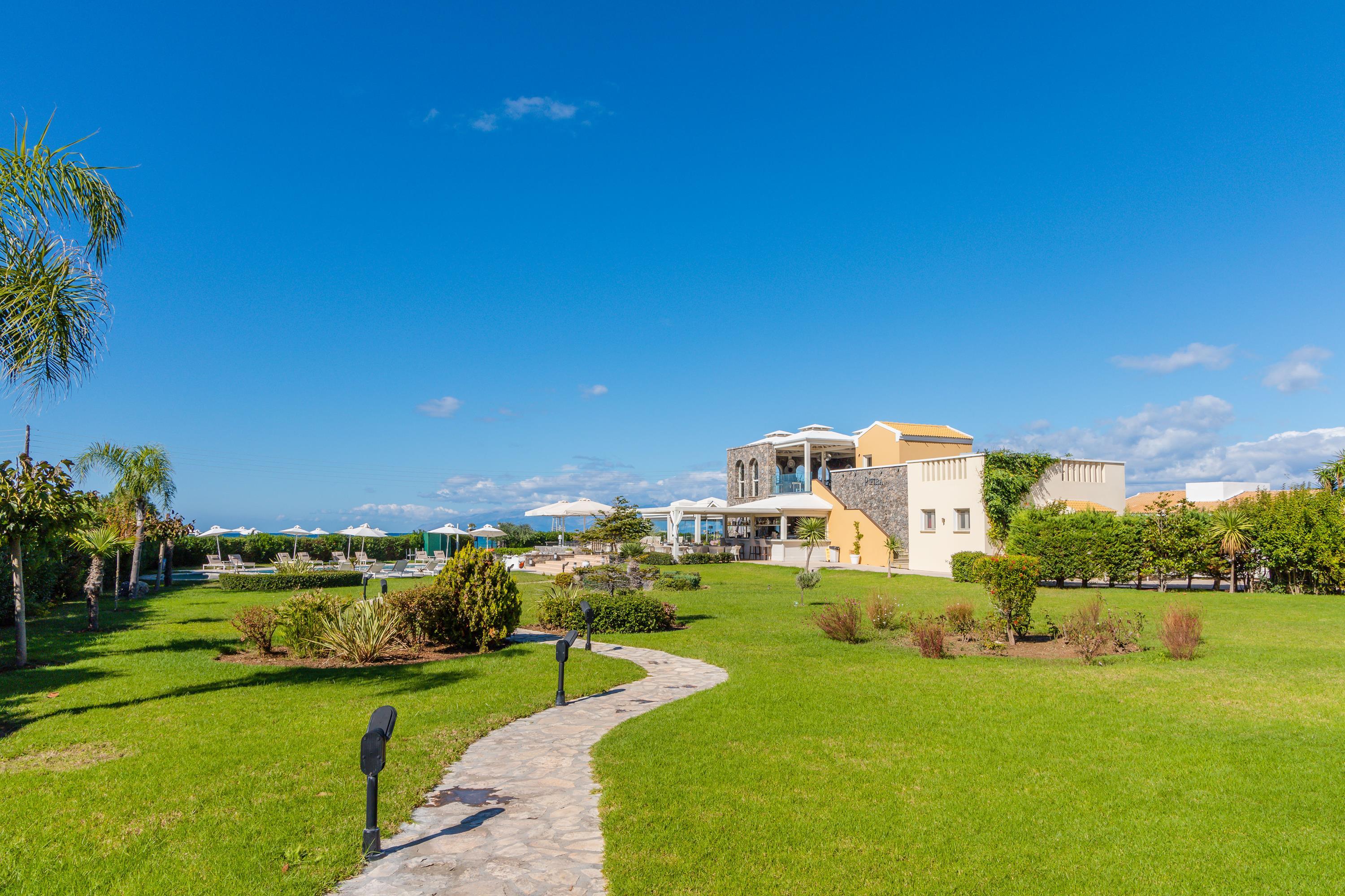 Restia Suites Exclusive Resort (Adults Only) อาคาราวี ภายนอก รูปภาพ
